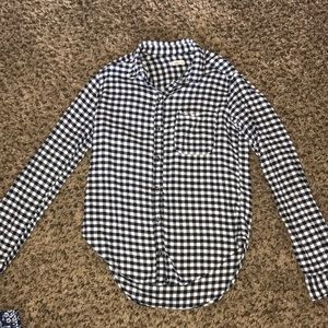 Hollister Plaid Button Up Shirt. XS